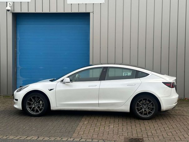 Tesla Model 3 60 Plus 175 kW image number 5