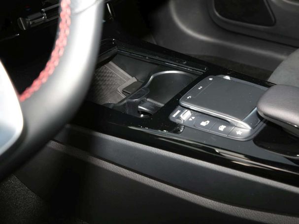 Mercedes-Benz CLA 250 160 kW image number 24