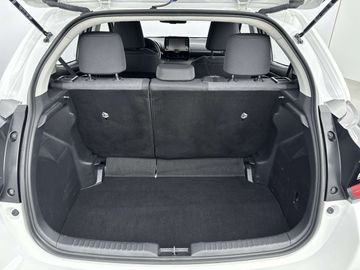 Car image 33