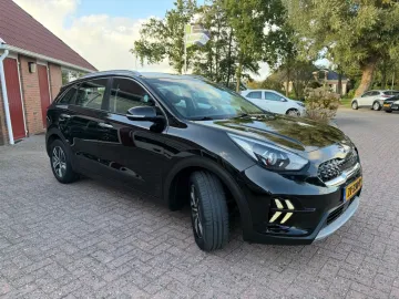 Car image 37