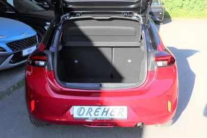 Car image 22