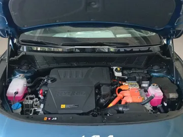 Car image 25