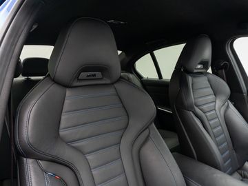 Car image 37