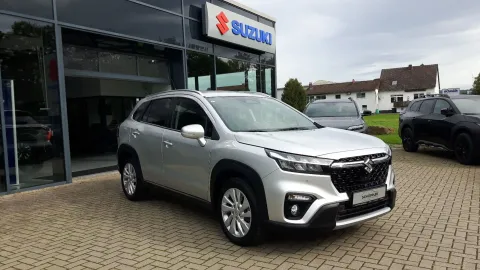 Car image 2
