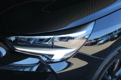 Car image 31