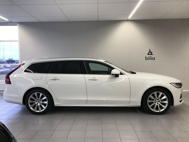 Volvo V90 B4 Momentum 147 kW image number 3