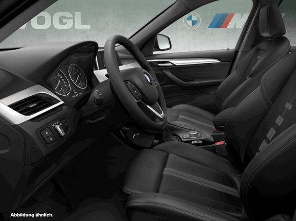 BMW X1 xDrive20i 141 kW image number 4