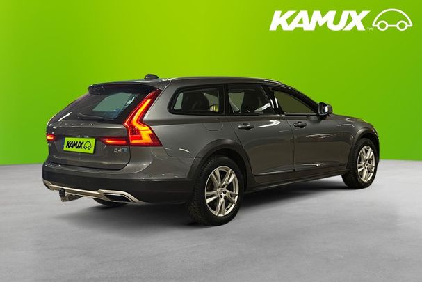 Volvo V90 Cross Country D4 Polestar AWD Momentum 147 kW image number 3