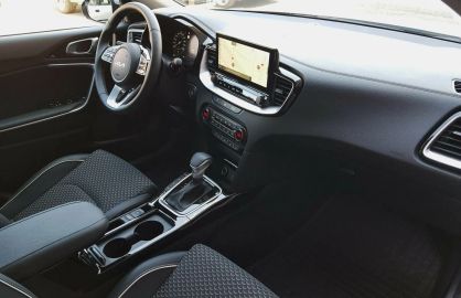 Car image 31