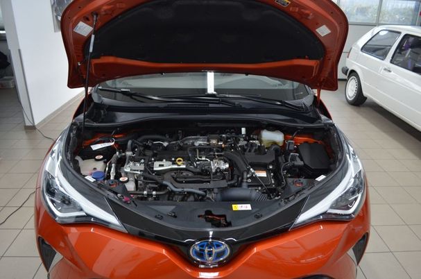 Toyota C-HR 2.0 Hybrid 135 kW image number 9