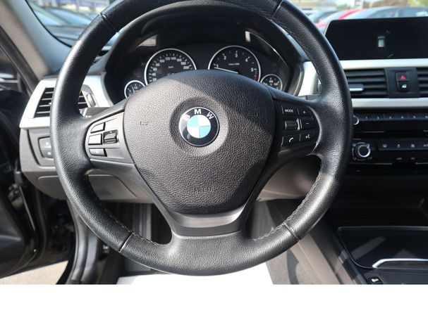 BMW 320d Touring Advantage 140 kW image number 20