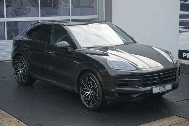 Porsche Cayenne Coupé E-Hybrid 346 kW image number 2