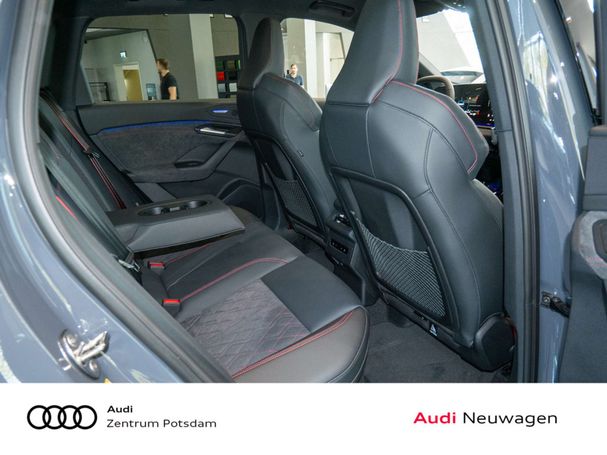 Audi Q6 quattro e-tron 285 kW image number 3