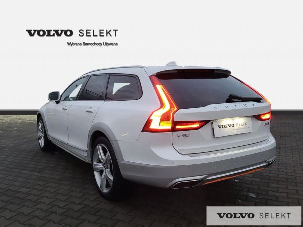 Volvo V90 Cross Country AWD 173 kW image number 8