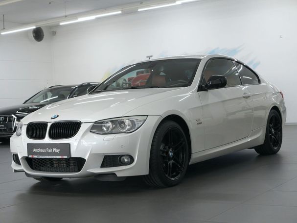 BMW 330d xDrive 180 kW image number 1