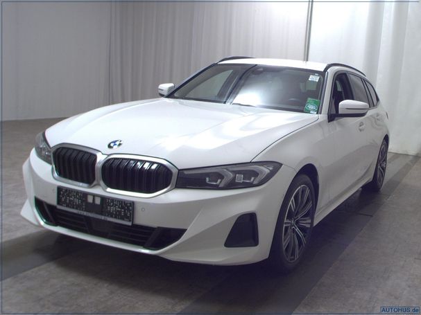 BMW 320d Touring xDrive 140 kW image number 1