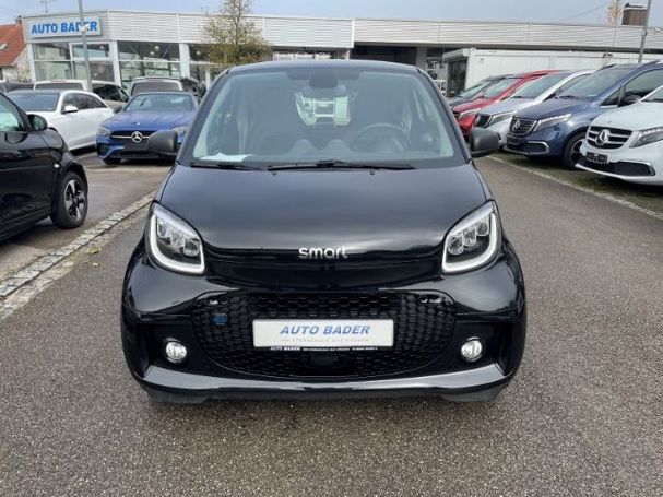 Smart ForTwo EQ passion 60 kW image number 3