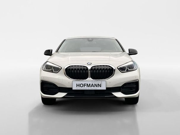 BMW 118i Sport Line 100 kW image number 2