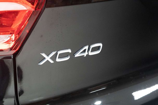 Volvo XC40 T3 Momentum 120 kW image number 13