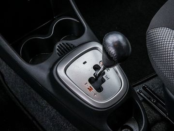 Car image 23