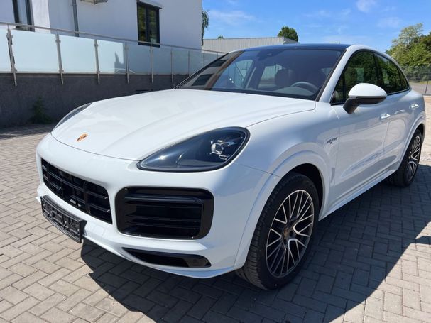 Porsche Cayenne Coupé E-Hybrid 340 kW image number 1