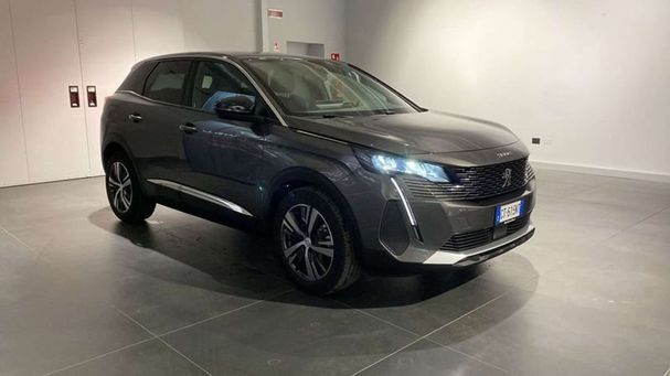 Peugeot 3008 BlueHDi 130 S&S EAT8 Allure 96 kW image number 2