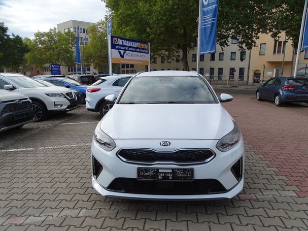 Kia Ceed Sportswagon 1.6 Plug-in Hybrid 104 kW image number 2