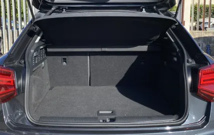 Car image 22