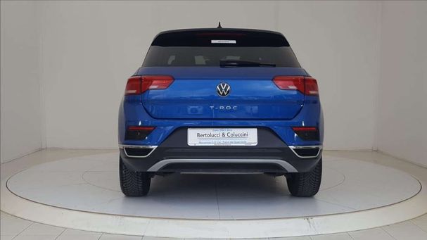 Volkswagen T-Roc 1.0 TSI T-Roc 81 kW image number 4