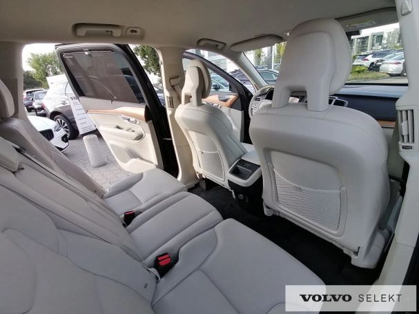 Volvo XC90 AWD 173 kW image number 13