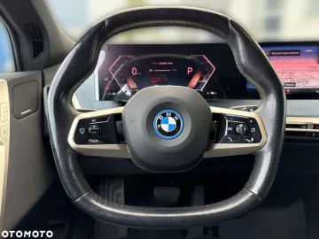 Car image 32