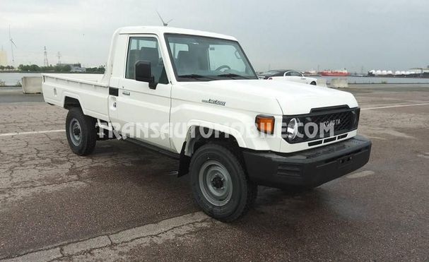 Toyota Land Cruiser 97 kW image number 4