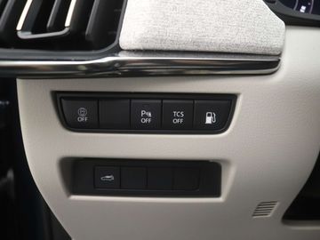 Car image 41