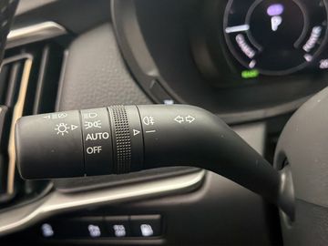 Car image 38