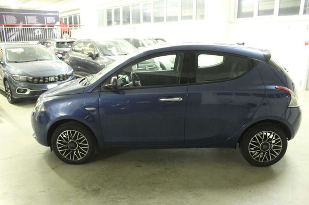 Lancia Ypsilon 51 kW image number 5