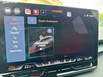 Car image 28