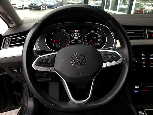 Volkswagen Passat Variant 2.0 TDI Elegance DSG 110 kW image number 9