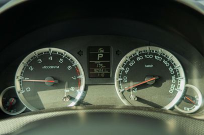 Car image 23