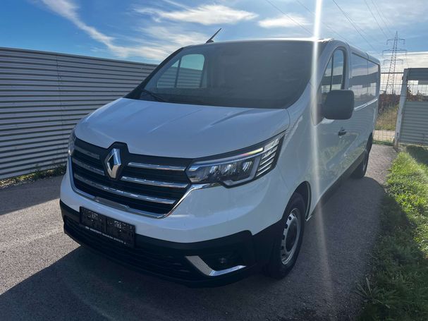 Renault Trafic Blue dCi 150 110 kW image number 1