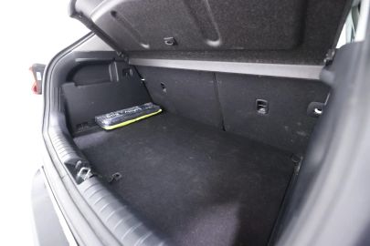 Car image 48