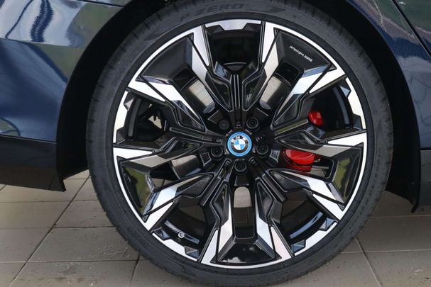 BMW 530 e 220 kW image number 6