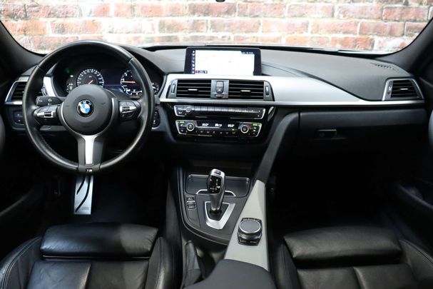 BMW 320i Touring M Sport 135 kW image number 17