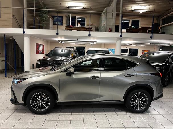 Lexus NX 350 h 179 kW image number 6