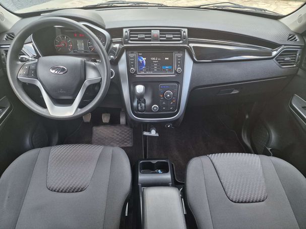 Mahindra KUV100 1.2 64 kW image number 4