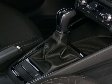 Car image 36