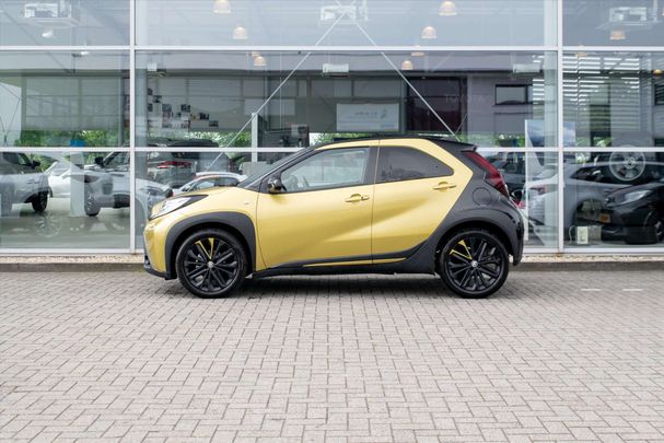 Toyota Aygo X 1.0 VVT-i 53 kW image number 7