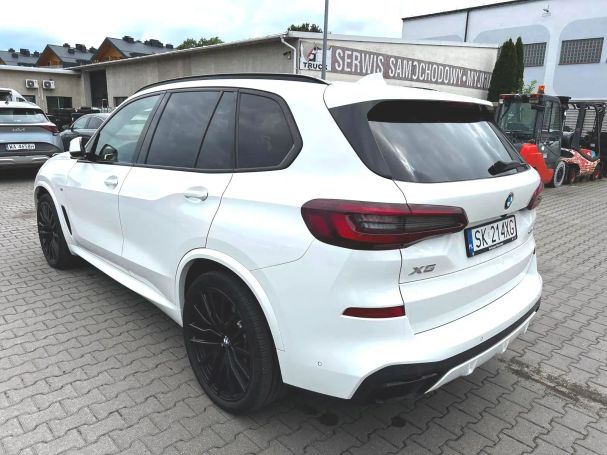 BMW X5 xDrive 250 kW image number 7