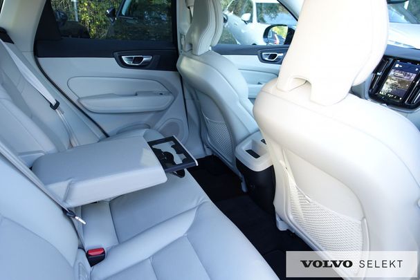 Volvo XC60 AWD 145 kW image number 18