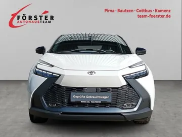 Car image 2