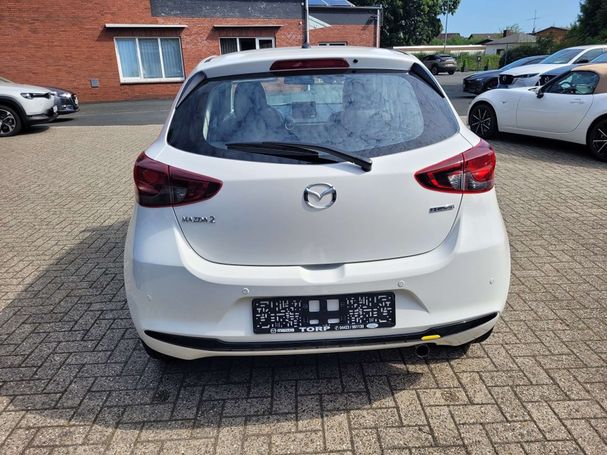 Mazda 2 90 Center-Line 66 kW image number 3